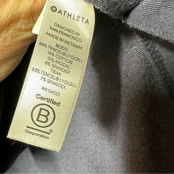 Athleta Sayulita Hoodie Sweatshirt Navy Small Casual Soft Thumbholes Outdoor - Picture 7 of 10